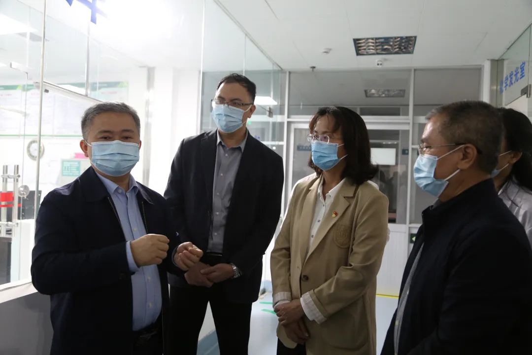 【调研指导】省卫健委副主任曾昭长一行莅临我院调研无偿献血等工作